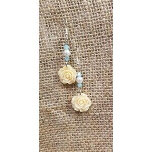 Vintage Look Rose Flower Dangle Drop Earrings Cream Blue